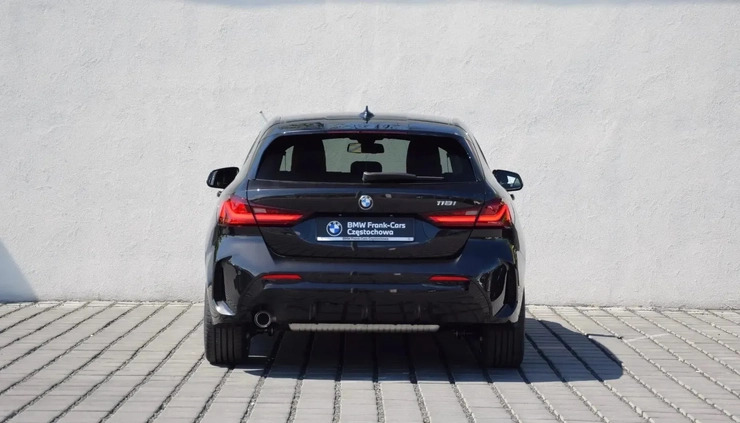 BMW Seria 1 cena 169900 przebieg: 4000, rok produkcji 2023 z Mrocza małe 22